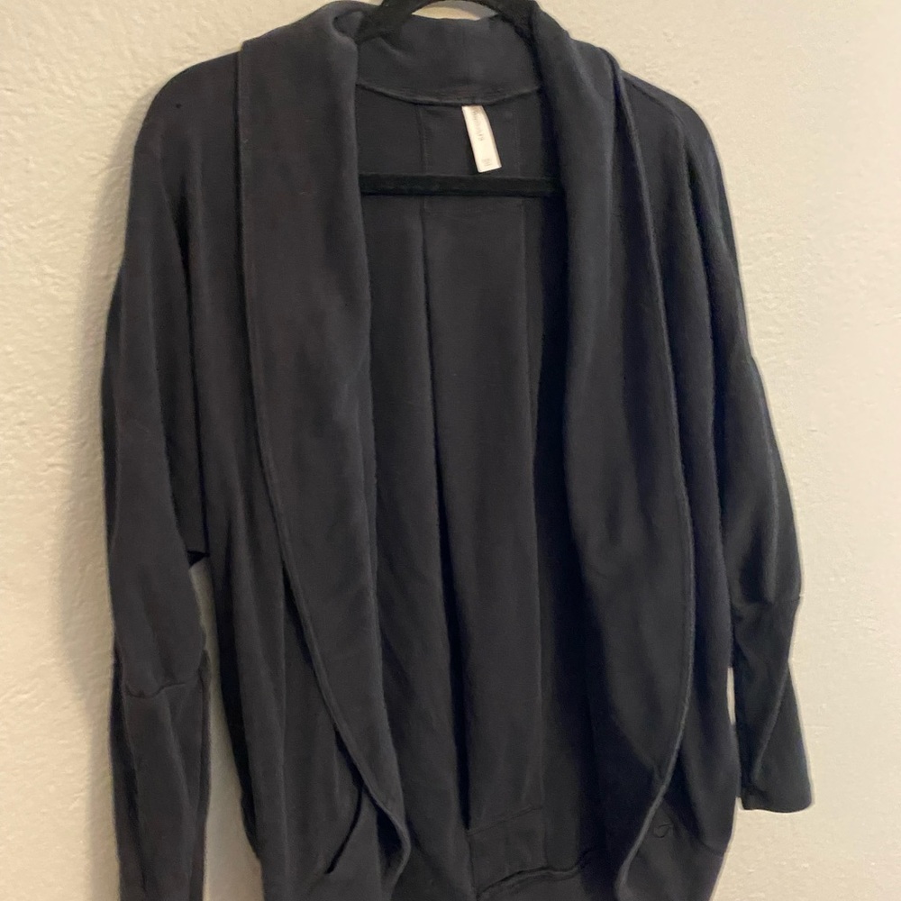 Gap body fit XS/small warm sweater black pockets athletic